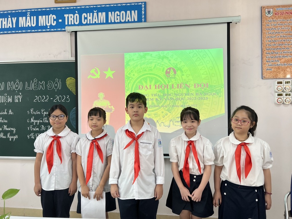 Liên Đội Tiểu học Nguyễn Bá Ngọc tổ chức thành công Đại hội Liên Đội năm học 2022 – 2023