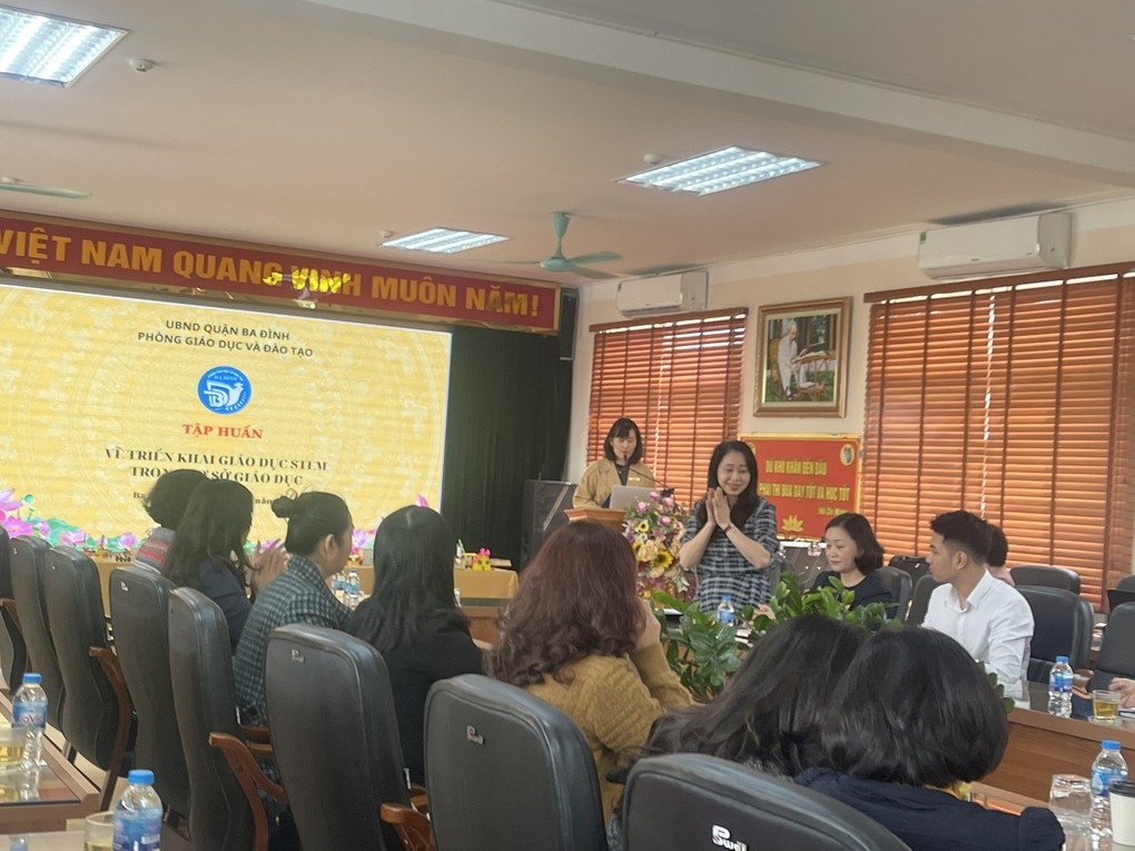 Giáo viên trường Tiểu học Nguyễn Bá Ngọc tham dự Tập huấn “Triển khai giáo dục STEM trong các cơ sở giáo dục năm học 2022 - 2023”